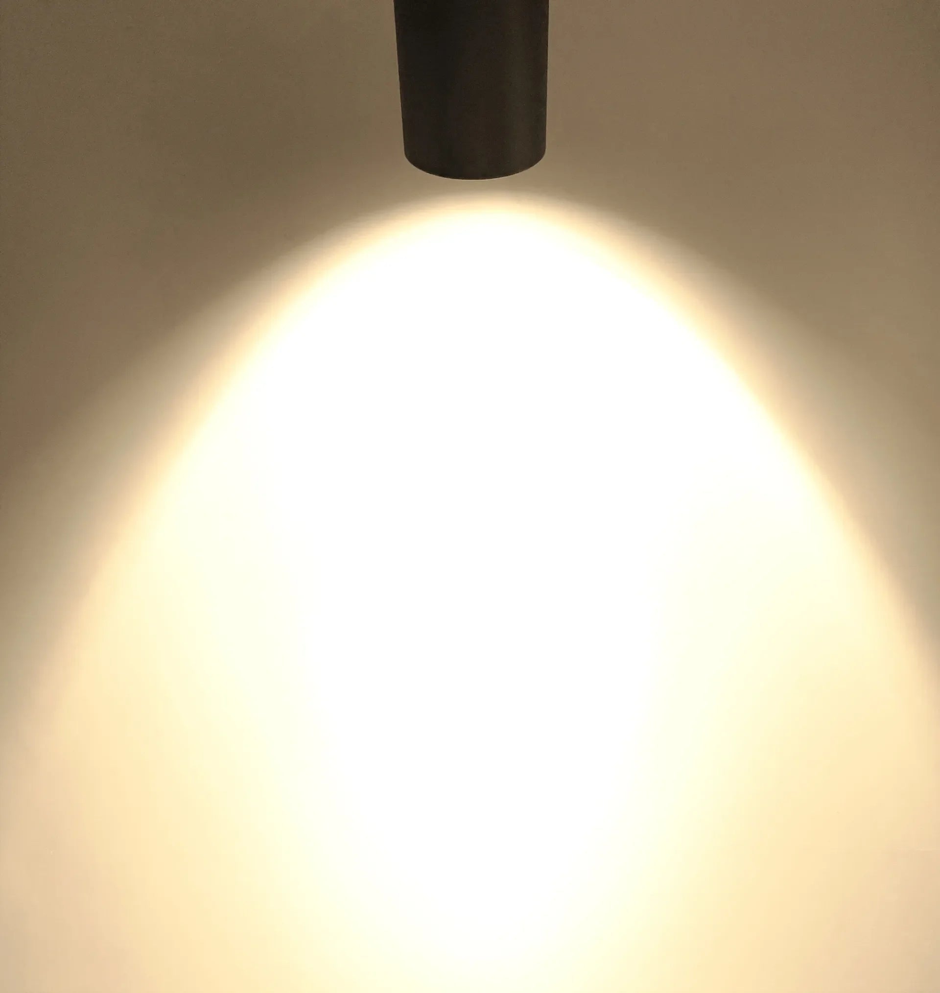 Spot LED pe sina, lumina calda, 903H-3500K-40W, culoare negru