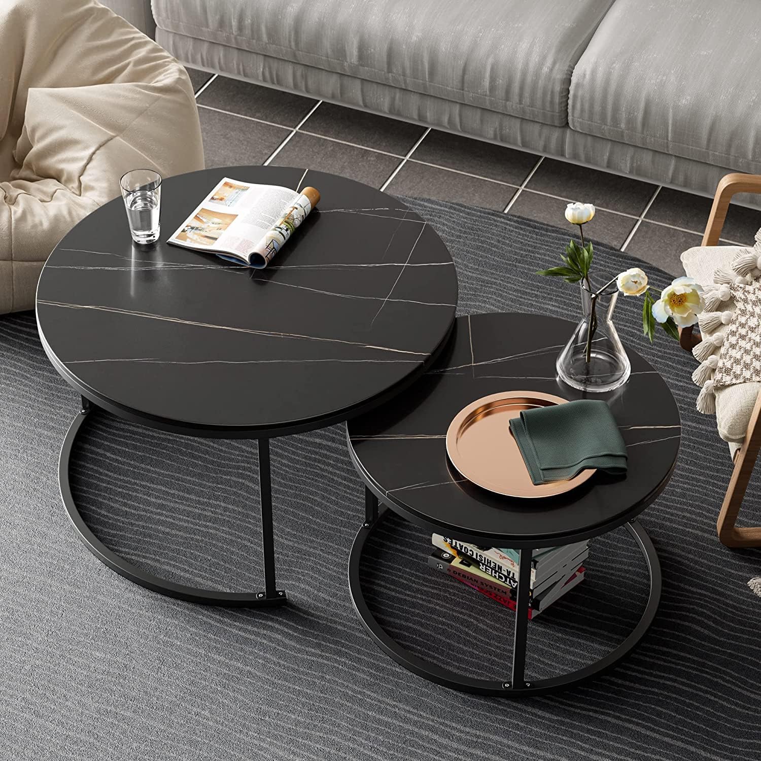 RESIGILAT - Set 2 masute rotunde de cafea cu efect de marmura, diametru 80/60 cm, blat MDF, cadru metalic Imagine principală a produsului