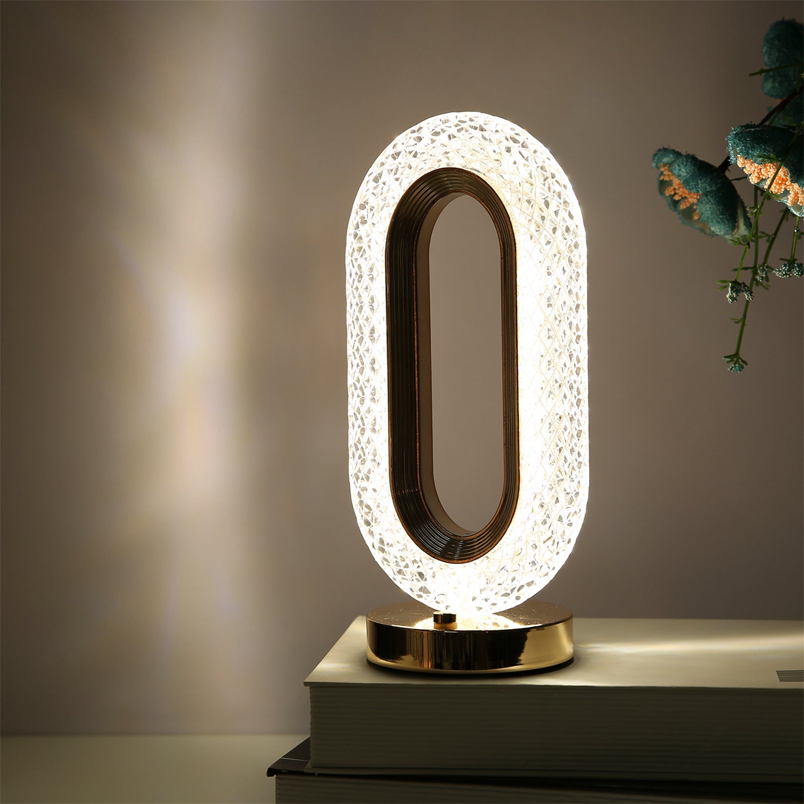 Lampă Diamond Crystal LED cu 3 temperaturi de culoare, alb rece, alb cald, neutru, culoare auriu