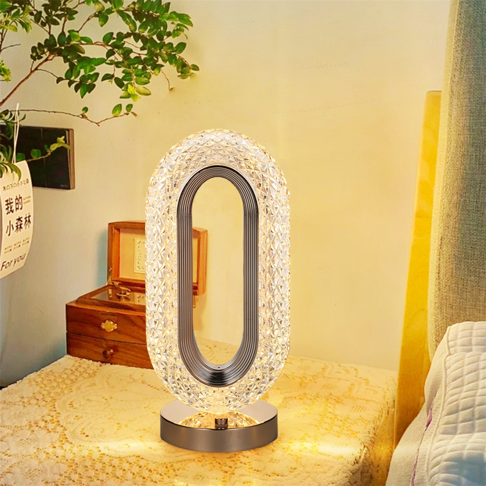 Lampă Diamond Crystal LED cu 3 temperaturi de culoare, alb rece, alb cald, neutru, culoare auriu