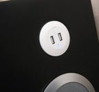 Noptiera Smart Multifunctionala, iluminare LED tactil cu 3 culori, incarcare wireless si USB