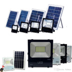 Proiector LED cu panou solar si telecomanda, IP66