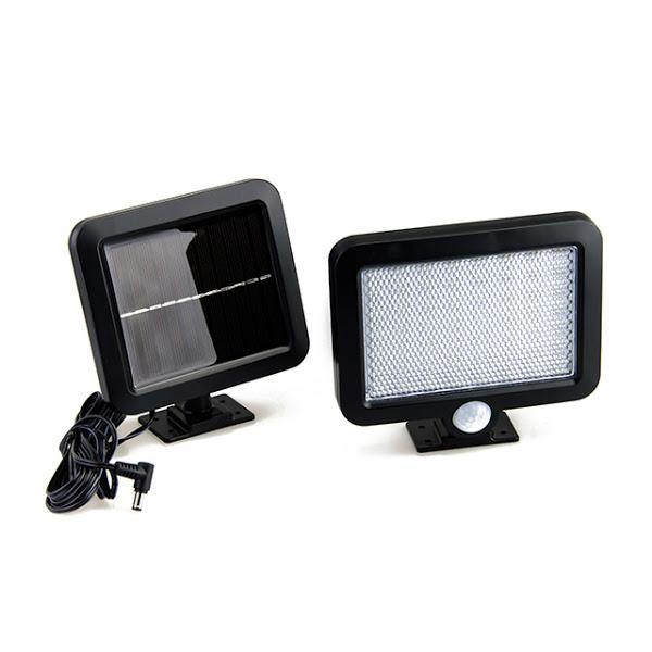 Proiector LED cu panou solar si senzor de miscare cu telecomanda Imagine principală a produsului